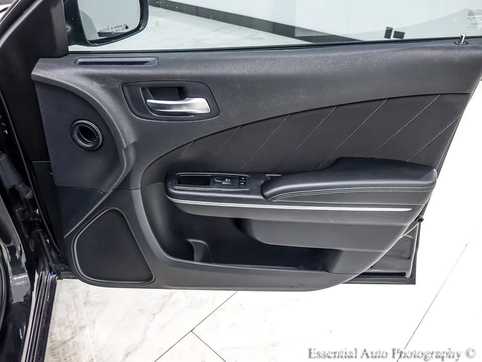 2019 Dodge Charger 7th Gen - Image 14 of 18