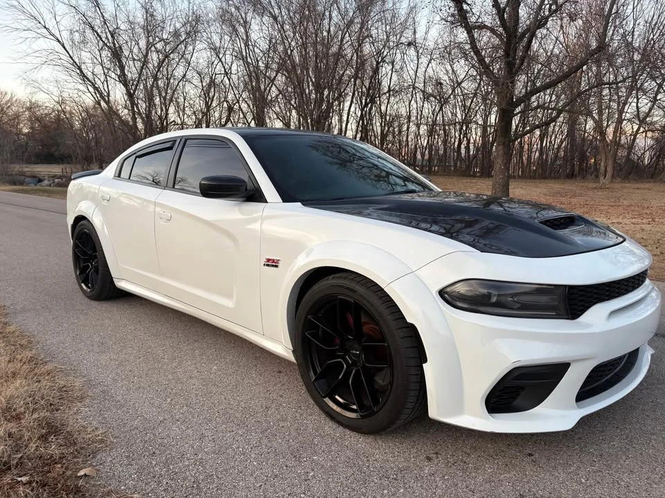 2019 Dodge Charger 8th Gen - Image 8 of 12