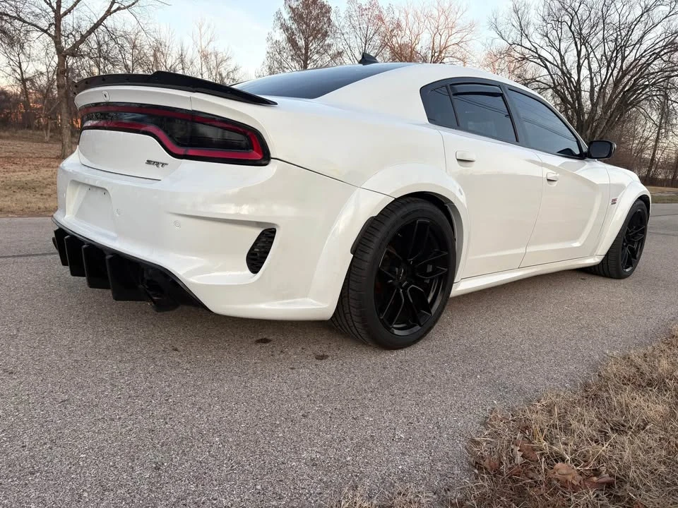 2019 Dodge Charger 8th Gen - Image 7 of 12