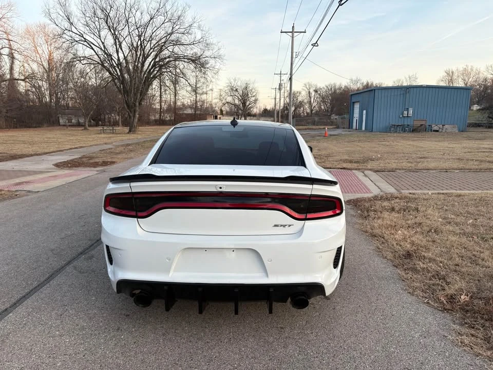 2019 Dodge Charger 8th Gen - Image 5 of 12