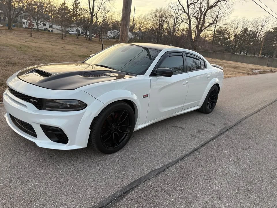 2019 Dodge Charger 8th Gen - Image 2 of 12