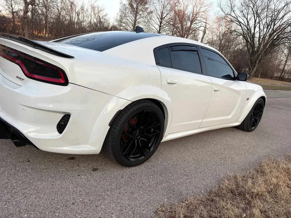 2019 Dodge Charger 8th Gen - Image 6 of 12