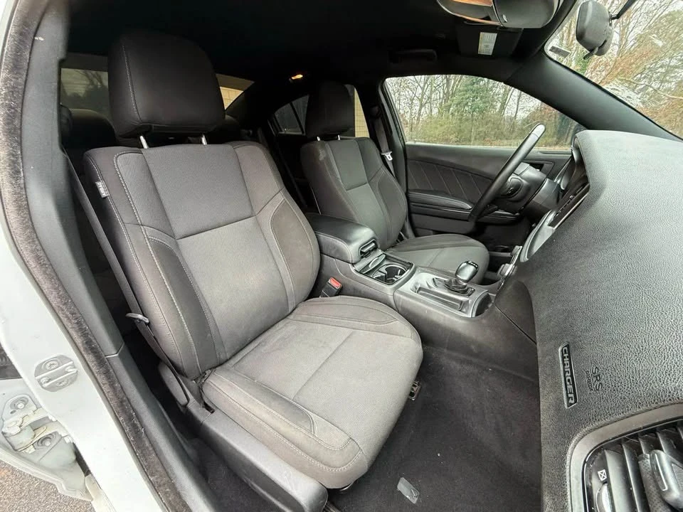 2019 Dodge Charger 7th Gen - Image 9 of 11
