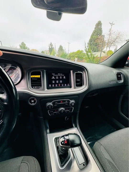 2019 Dodge Charger 7th Gen - Image 12 of 12