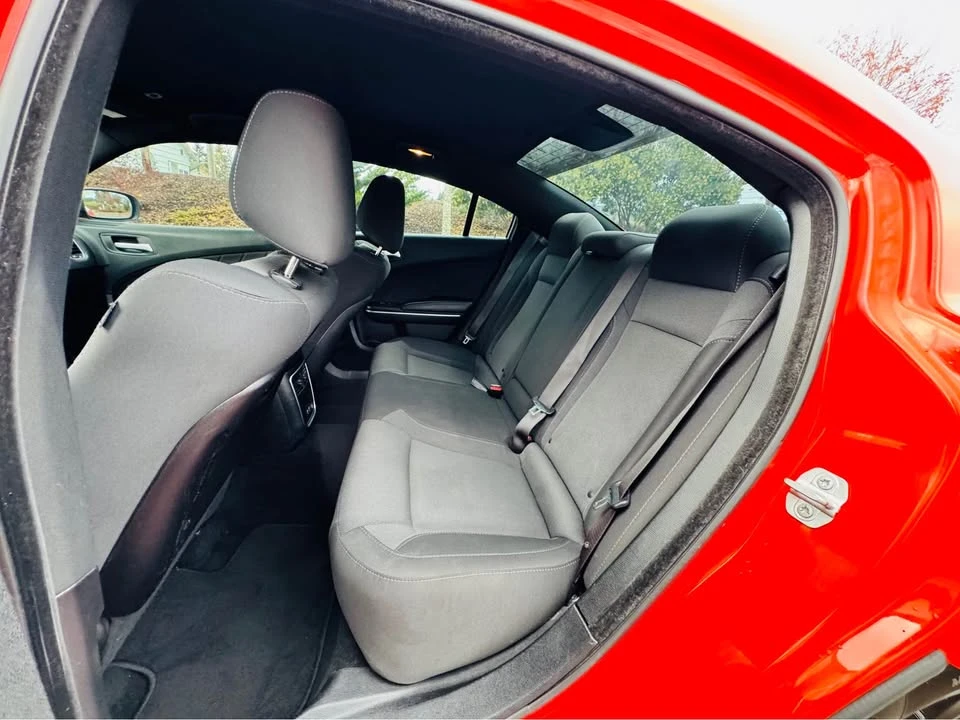 2019 Dodge Charger 7th Gen - Image 9 of 12