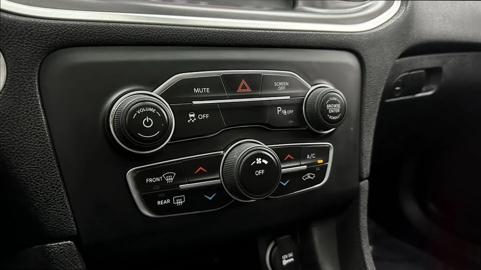 2019 Dodge Charger 7th Gen - Image 15 of 20