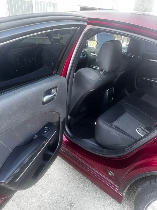 2019 Dodge Charger 7th Gen - Image 4 of 10