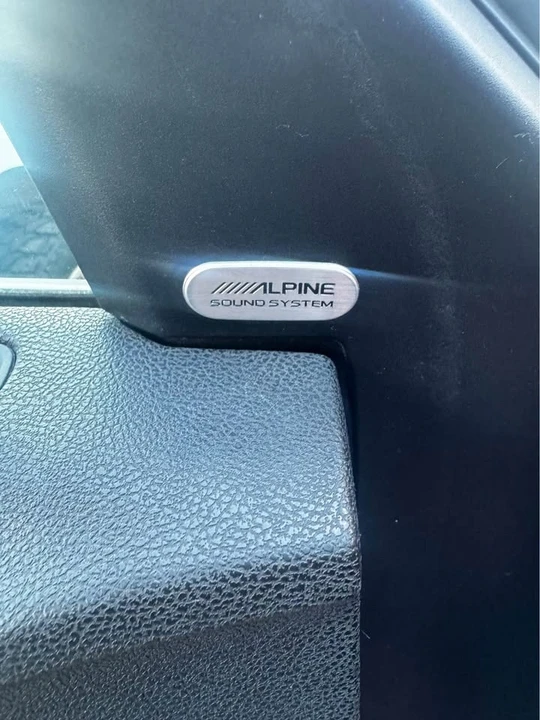 2019 Dodge Charger 7th Gen - Image 9 of 10