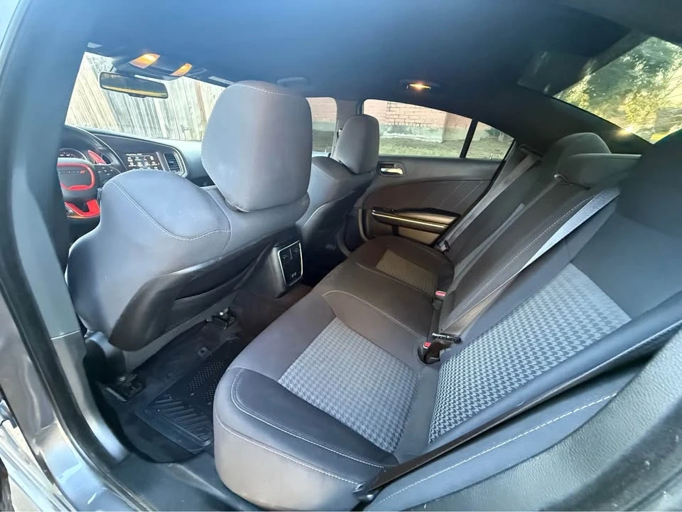 2019 Dodge Charger 7th Gen - Image 9 of 20