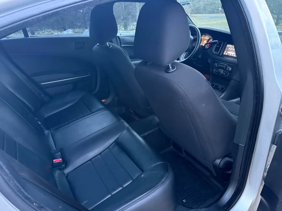 2019 Dodge Charger 7th Gen - Image 11 of 18