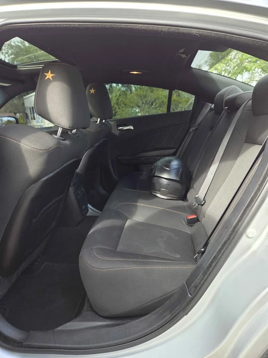 2019 Dodge Charger 7th Gen - Image 13 of 14