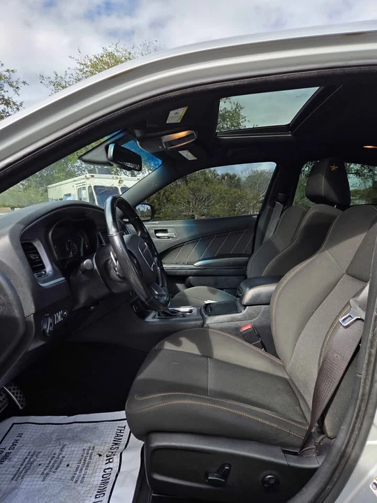 2019 Dodge Charger 7th Gen - Image 11 of 14
