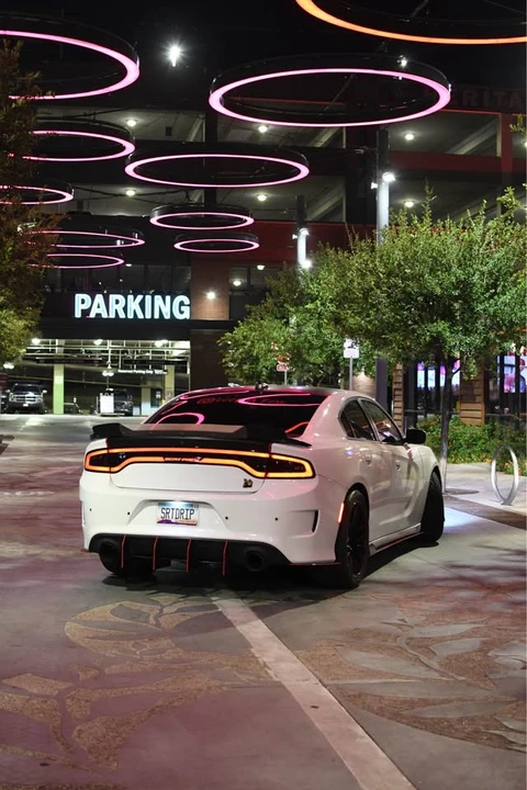 2019 Dodge Charger SRT & 392 7th Gen - Image 5 of 6
