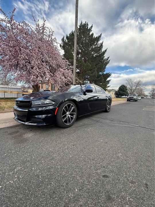 2019 Dodge Charger SRT Hellcat 7th Gen - Image 2 of 11
