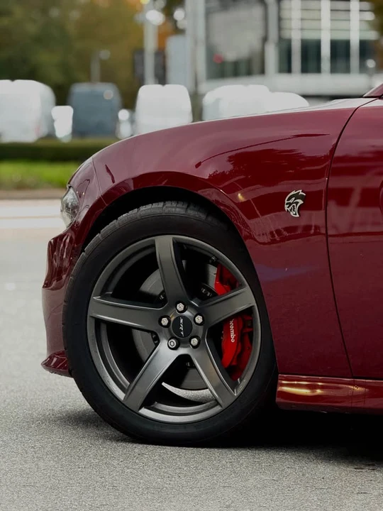 2019 Dodge Charger SRT Hellcat 7th Gen - Image 2 of 6