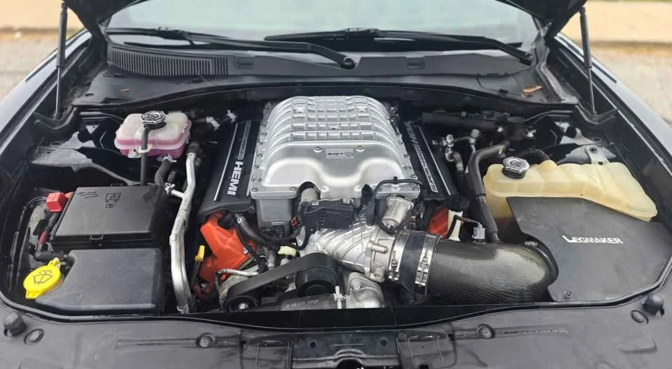 2019 Dodge Charger SRT Hellcat 7th Gen - Image 4 of 8