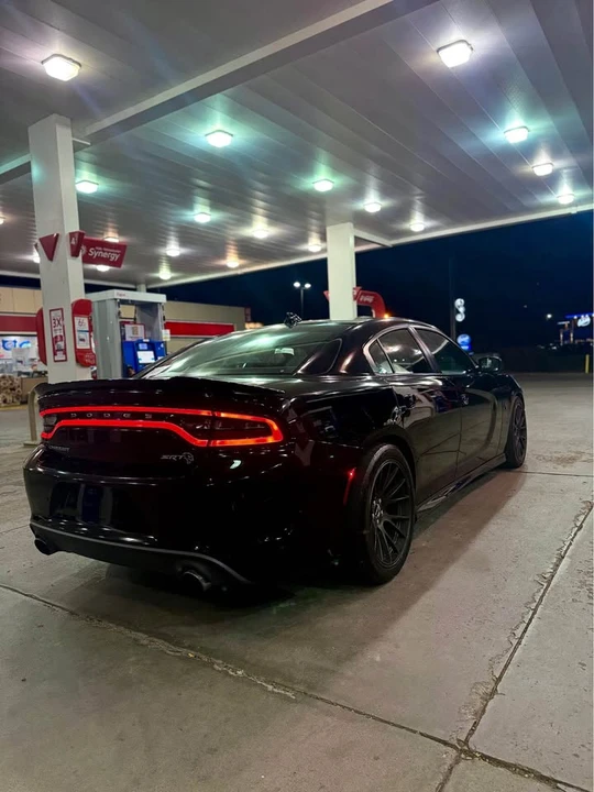 2019 Dodge Charger SRT Hellcat 7th Gen - Image 5 of 16