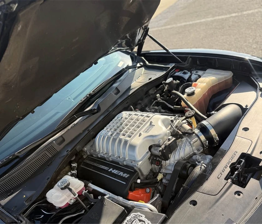2019 Dodge Charger SRT Hellcat 7th Gen - Image 5 of 10