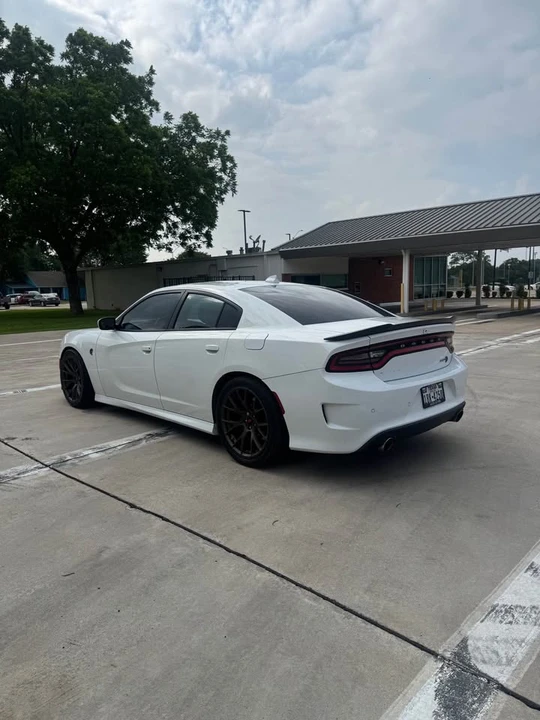 2019 Dodge Charger SRT Hellcat 7th Gen - Image 3 of 18