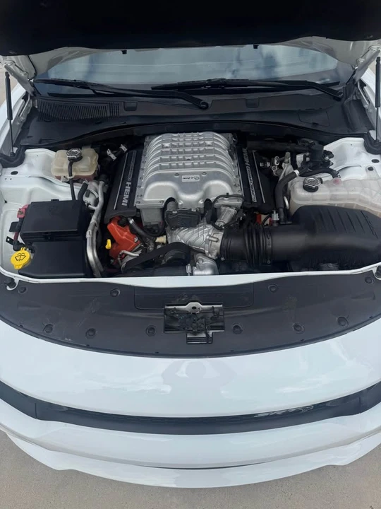2019 Dodge Charger SRT Hellcat 7th Gen - Image 17 of 18