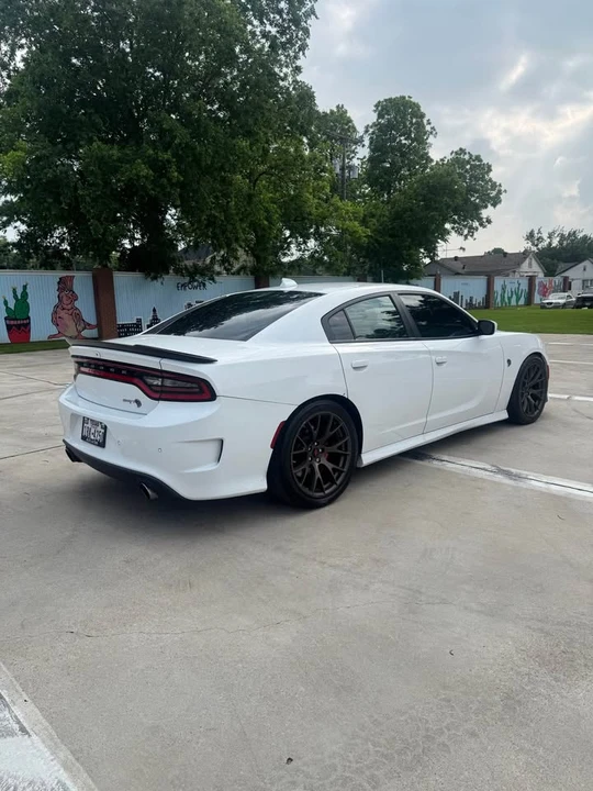 2019 Dodge Charger SRT Hellcat 7th Gen - Image 5 of 18