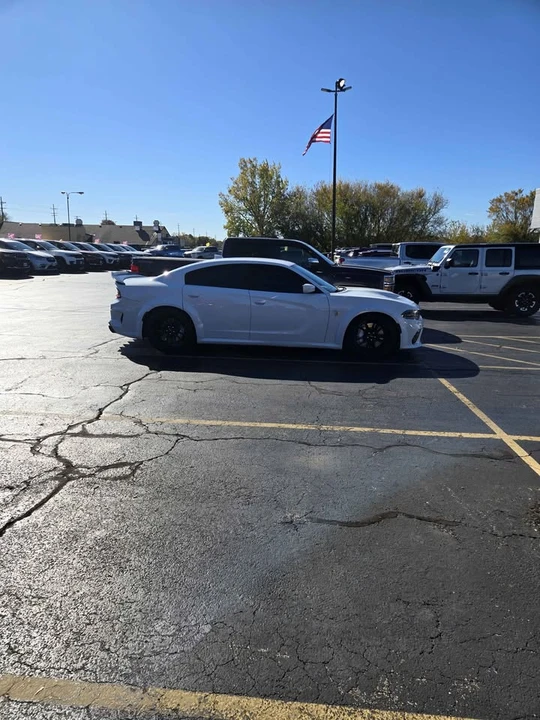 2019 Dodge Charger SRT Hellcat 7th Gen - Image 5 of 11