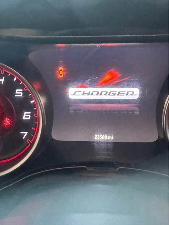 2019 Dodge Charger SRT Hellcat 7th Gen - Image 8 of 11