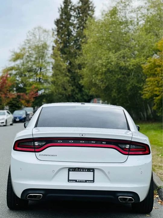 2019 Dodge Charger 7th Gen - Image 4 of 5