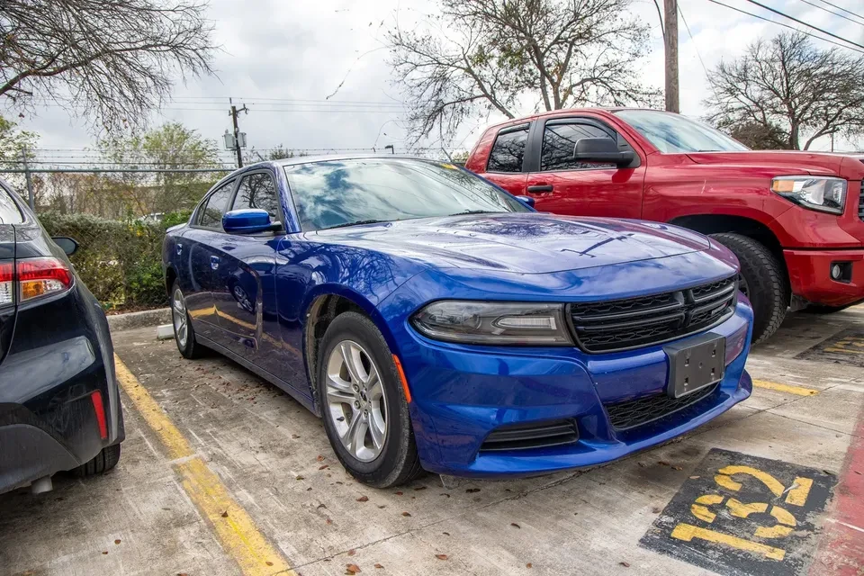2019 Dodge Charger 8th Gen - Image 4 of 6