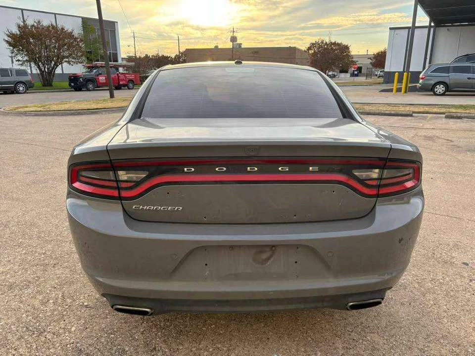 2019 Dodge Charger 7th Gen - Image 5 of 11