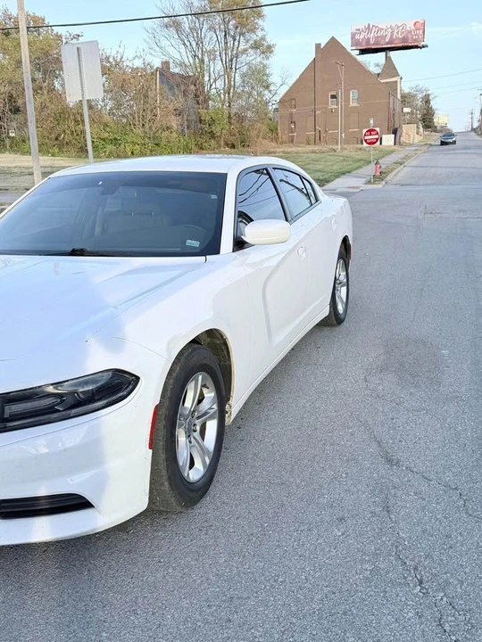 2019 Dodge Charger 7th Gen - Image 2 of 16