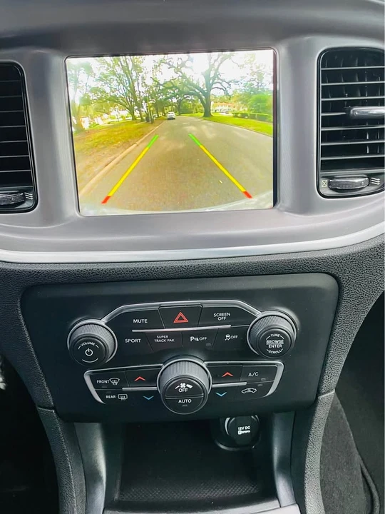 2019 Dodge Charger 7th Gen - Image 15 of 20