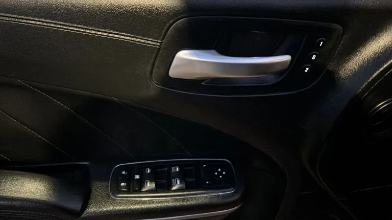 2019 Dodge Charger 7th Gen - Image 10 of 20