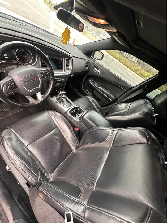 2019 Dodge Charger 7th Gen - Image 4 of 9