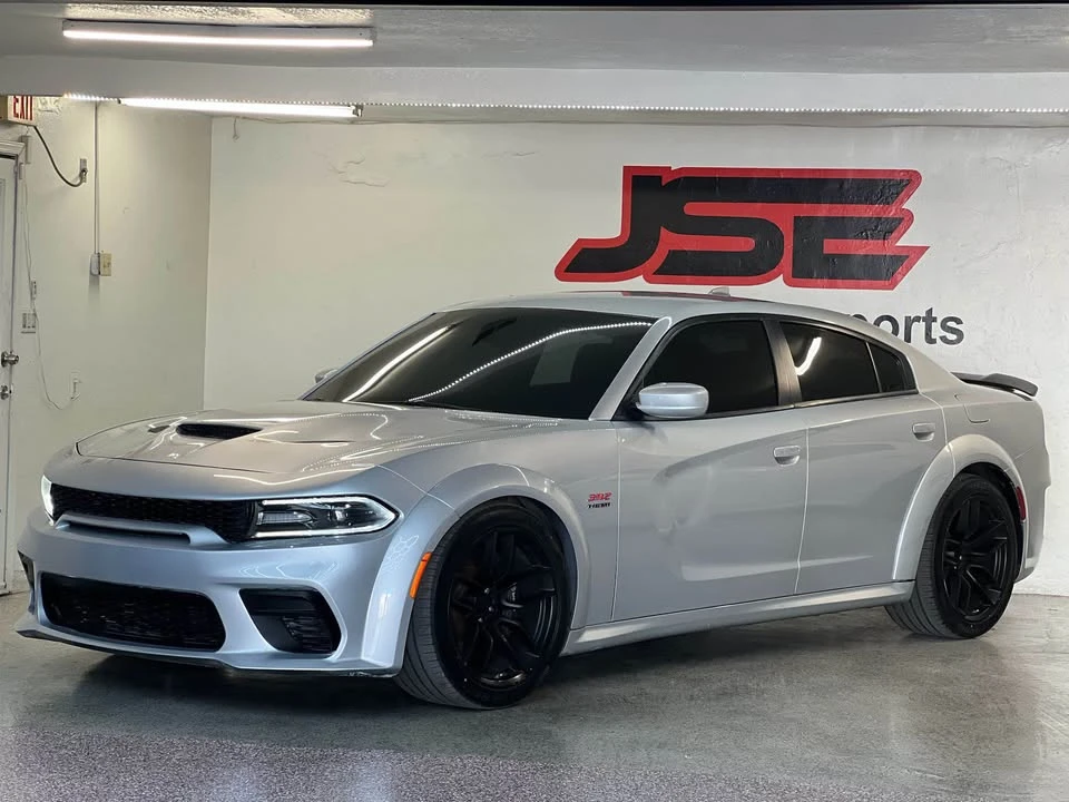 2019 Dodge Charger 8th Gen - Image 2 of 8