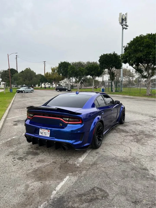2019 Dodge Charger SRT & 392 7th Gen - Image 7 of 10