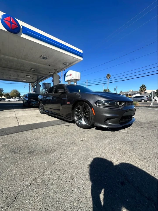 2019 Dodge Charger SRT & 392 7th Gen - Image 3 of 5