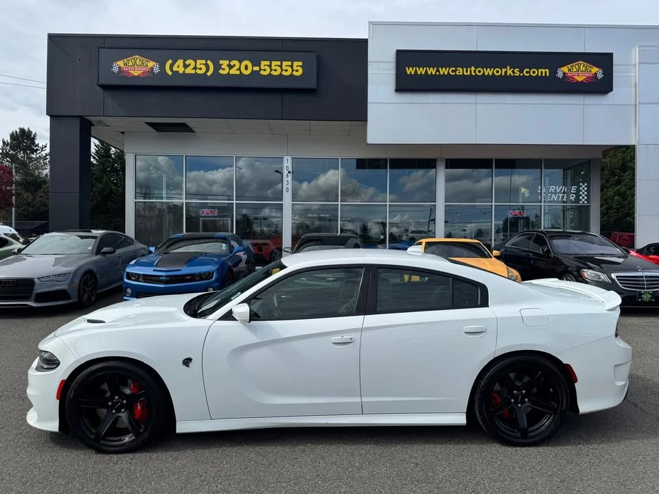 2019 Dodge Charger SRT Hellcat 7th Gen - Image 2 of 19