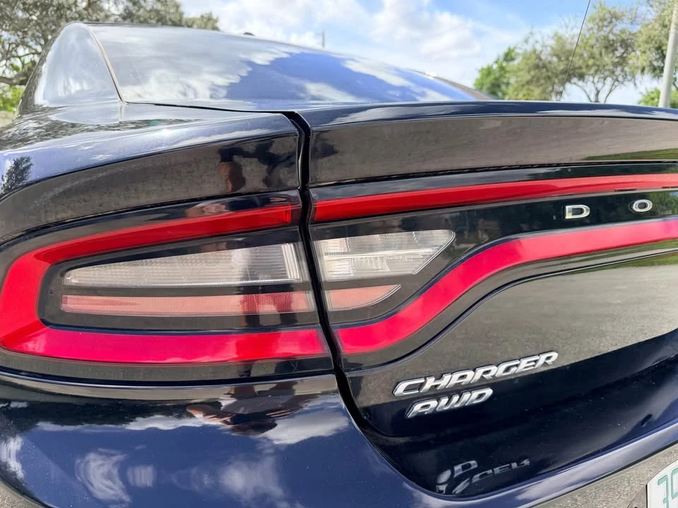 2019 Dodge Charger 7th Gen - Image 8 of 11