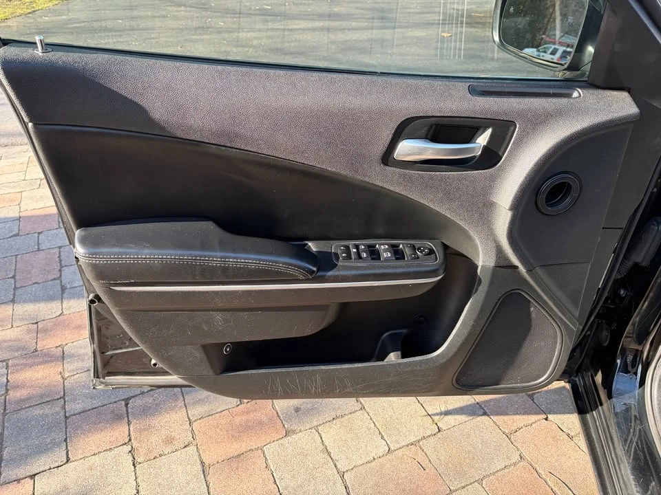 2019 Dodge Charger 7th Gen - Image 16 of 20