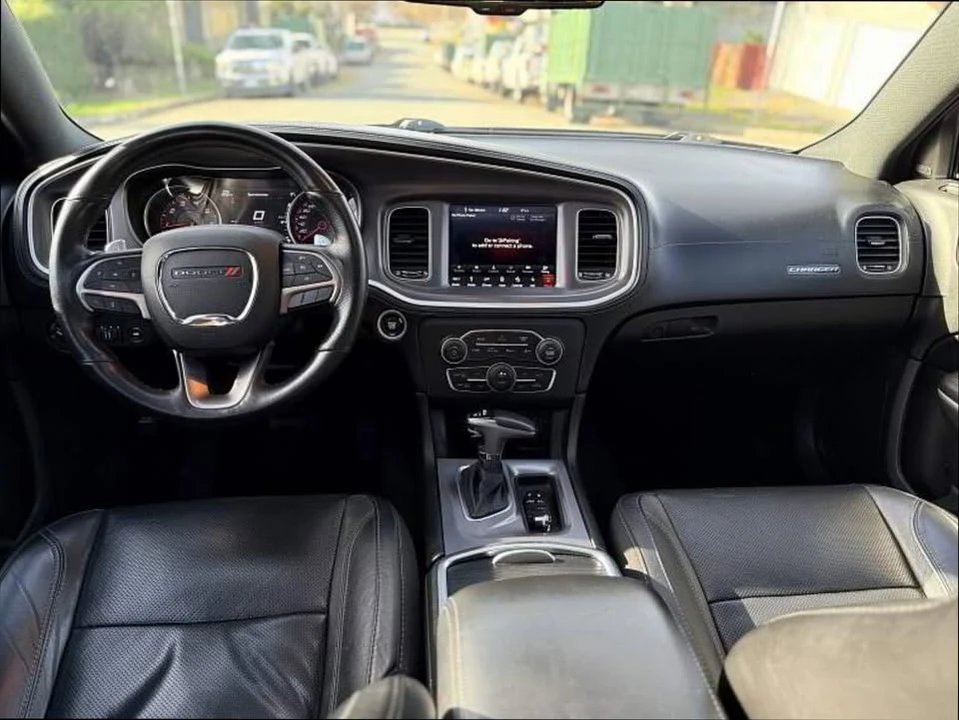 2019 Dodge Charger 8th Gen - Image 13 of 19