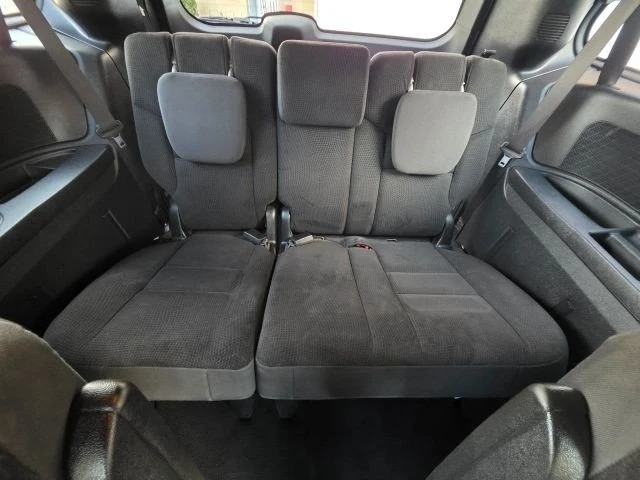 2019 Dodge Caravan - Image 13 of 20