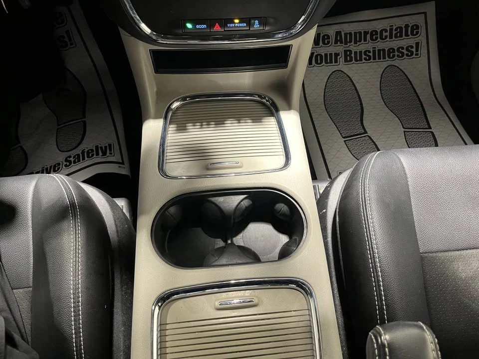 2019 Dodge Caravan - Image 12 of 20