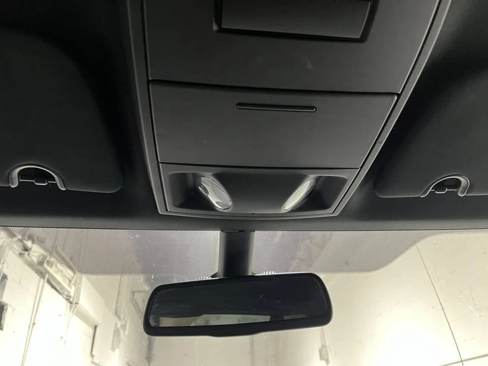 2019 Dodge Caravan - Image 11 of 20