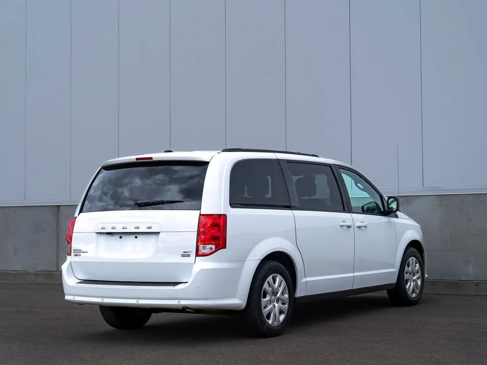 2019 Dodge Caravan - Image 6 of 19
