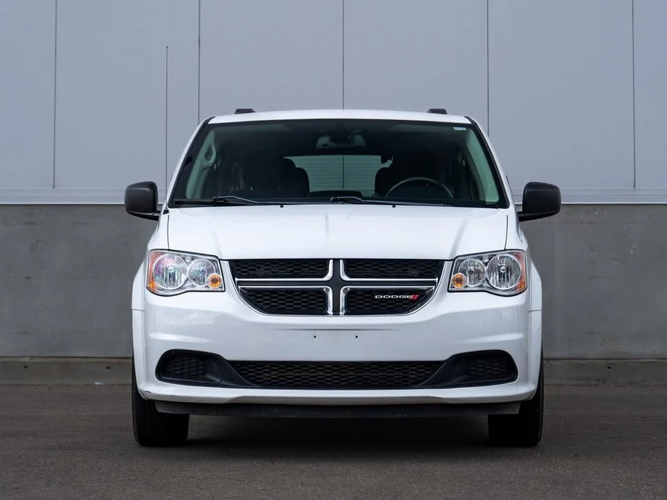2019 Dodge Caravan - Image 3 of 19