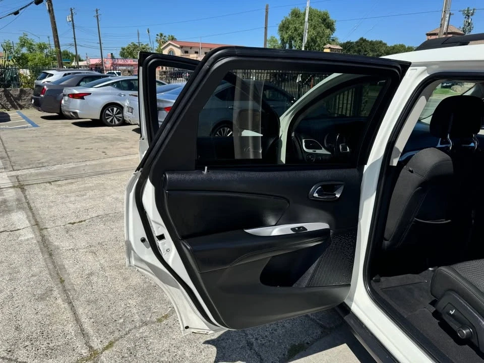 2019 Dodge Journey - Image 13 of 20