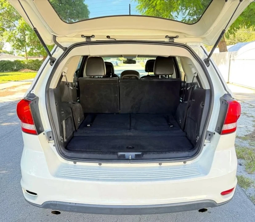 2019 Dodge Journey - Image 13 of 20