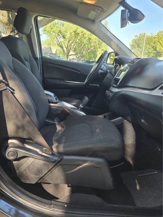 2019 Dodge Journey - Image 10 of 13