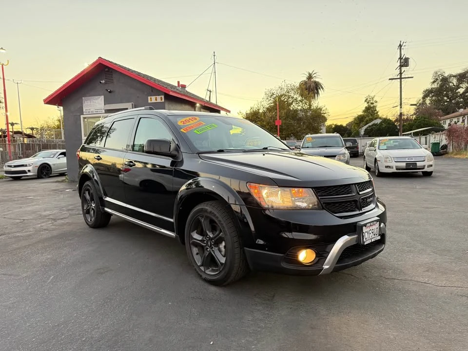 2019 Dodge Journey - Image 2 of 13